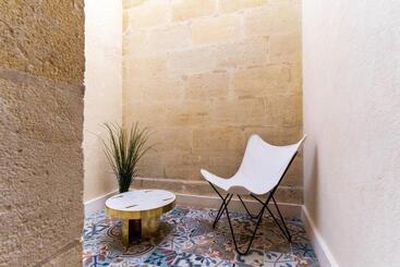 تختخواب و صبحانه Volubilis Luxury Guest House