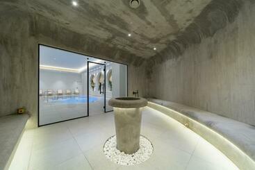 Ensana Aquahouse Hotel
