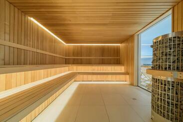 Ensana Aquahouse Hotel