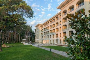 Ensana Aquahouse Hotel