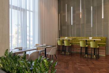 Ensana Aquahouse Hotel
