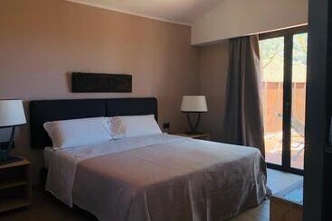 هتل Araja Villa&suite By Geocharme