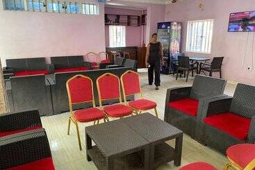 هتل Mta Lounge And Leisures