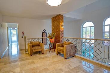 Naranjo Hotel Boutique