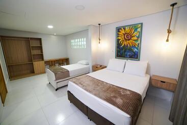 ホテル Pousada Nossas Raízes