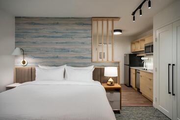 فندق Towneplace Suites By Marriott Oshkosh
