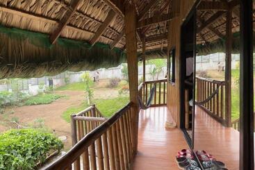 پانسیون Bahay Kubo Zailaih
