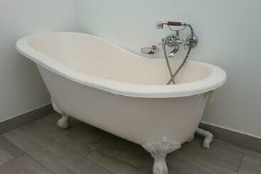 پانسیون Plett57   Self Catering   Room No2