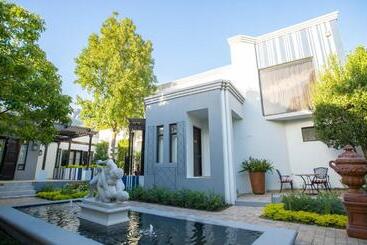 پانسیون Kilima Franschhoek