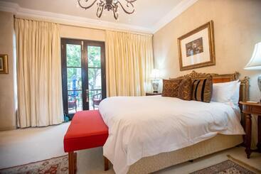 پانسیون Kilima Franschhoek