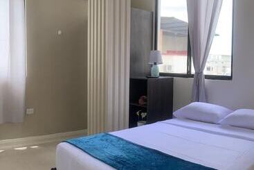پانسیون Reef Hostel Manta