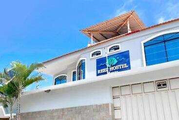 پانسیون Reef Hostel Manta