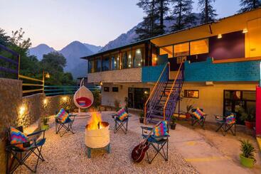هاستل Gostops Kasol