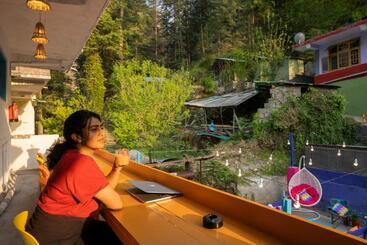 هاستل Gostops Kasol