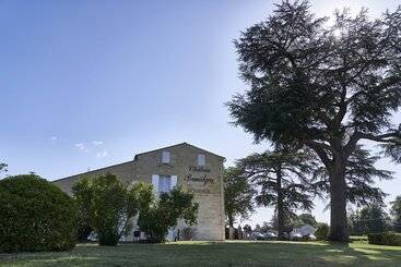 تختخواب و صبحانه Château Bonalgue   Pomerol