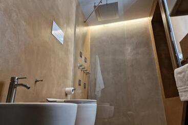 تختخواب و صبحانه Locanda Susuiusu Keyless Entry