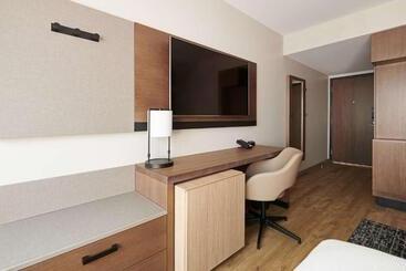 هتل Hyatt Place Torontobrampton