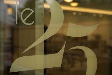 هتل Le 25