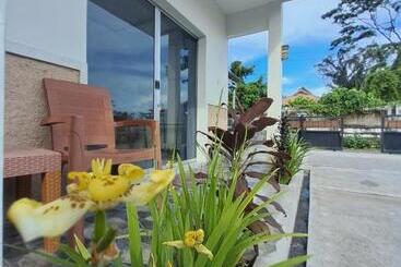 هتل Robiu Bed & Breakfast