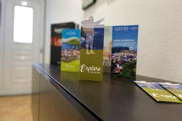 پانسیون Chalé D Angra Guest House