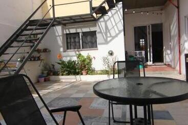 膳宿费 El Faro Hostel