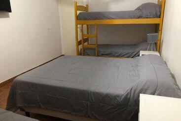 膳宿费 El Faro Hostel