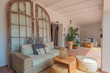 פנסיון Hostal Es Niu De Tamariu