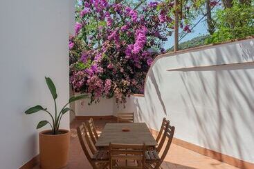פנסיון Hostal Es Niu De Tamariu