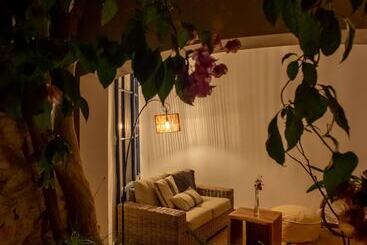 פנסיון Hostal Es Niu De Tamariu