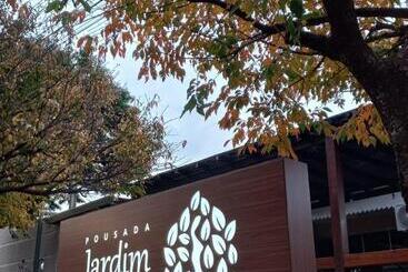 پانسیون Pousada Jardim Do Lago