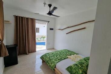 پانسیون Unique And Quiet Apartments La Botánica Tropical