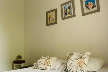 هاستل Casita De Playa Bomalu