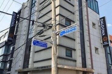 هاستل Dalgona Guesthouse