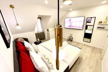 تختخواب و صبحانه Living Solution 24 Karlsruhe