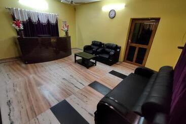 צימר Saket Palace