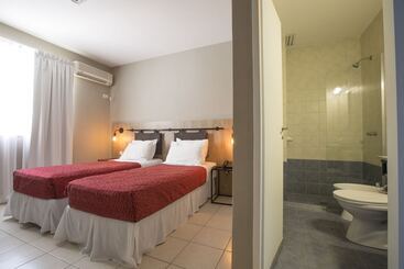 هتل Boutique Apartments Plaza Dorrego