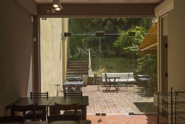 هتل Boutique Apartments Plaza Dorrego