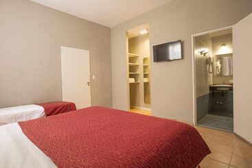 هتل Boutique Apartments Plaza Dorrego