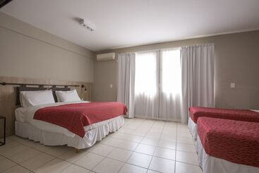 هتل Boutique Apartments Plaza Dorrego