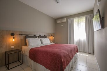 هتل Boutique Apartments Plaza Dorrego