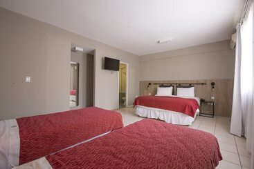 هتل Boutique Apartments Plaza Dorrego