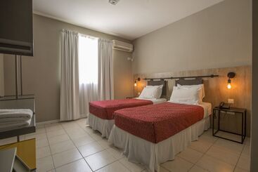 هتل Boutique Apartments Plaza Dorrego