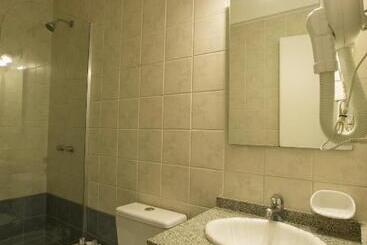 هتل Boutique Apartments Plaza Dorrego