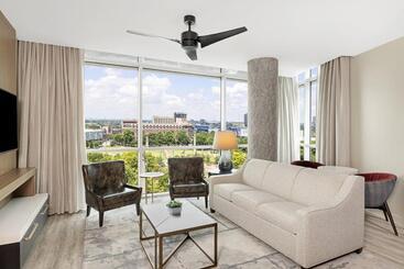 هتل Margaritaville Vacation Club   Atlanta