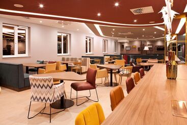 هتل Hampton By Hilton Regensburg