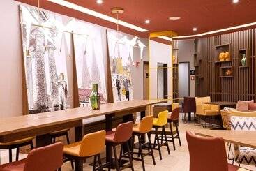 Hotel Hampton By Hilton Regensburg