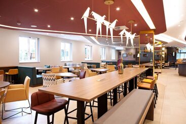 هتل Hampton By Hilton Regensburg