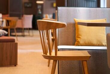 Hotel Hampton By Hilton Regensburg