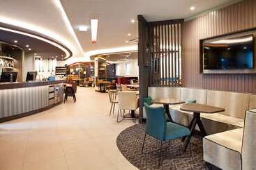 هتل Hampton By Hilton Regensburg