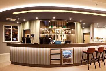 هتل Hampton By Hilton Regensburg
